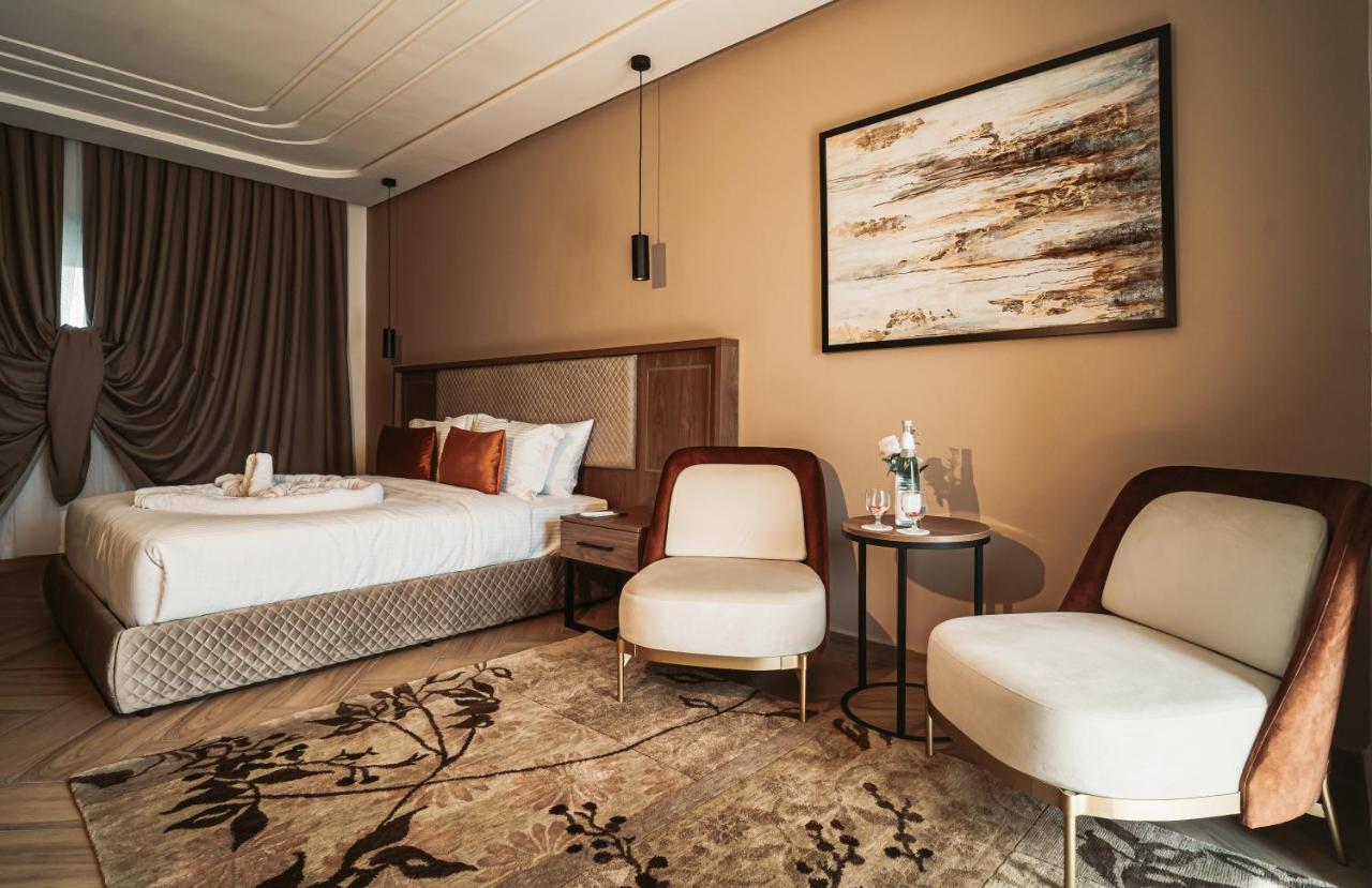 City Hotel By Waves Kenitra Esterno foto